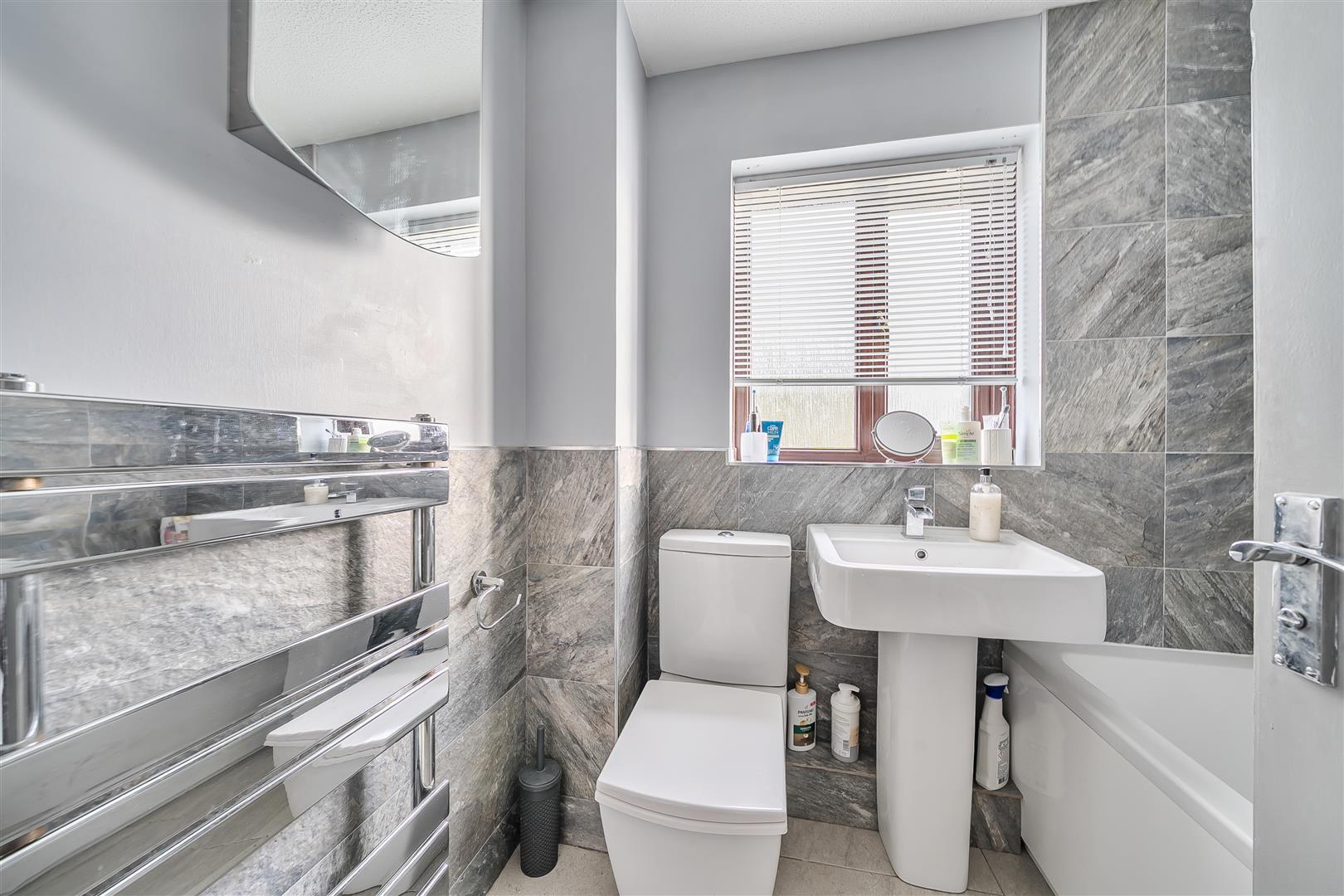 Porth Y Waun, Gowerton, Swansea, SA4 3BJ